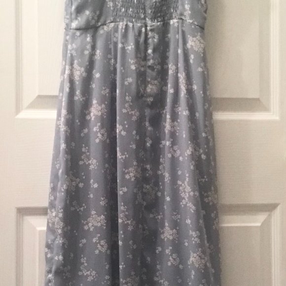 Abercrombie & Fitch Floral Tiered Midi Dress - Picture 6 of 6